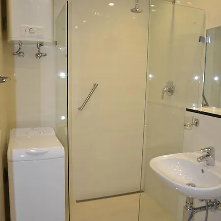 Apartament Vip Most Center Internatsionalnaya