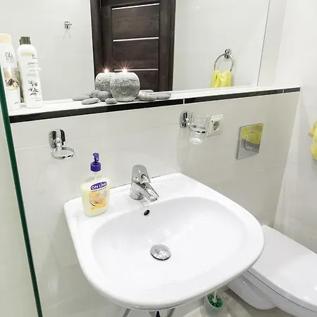 Vip Most Center Internatsionalnaya Apartament